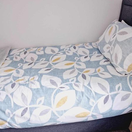 Tanglewood Appartement West Ashton Buitenkant foto