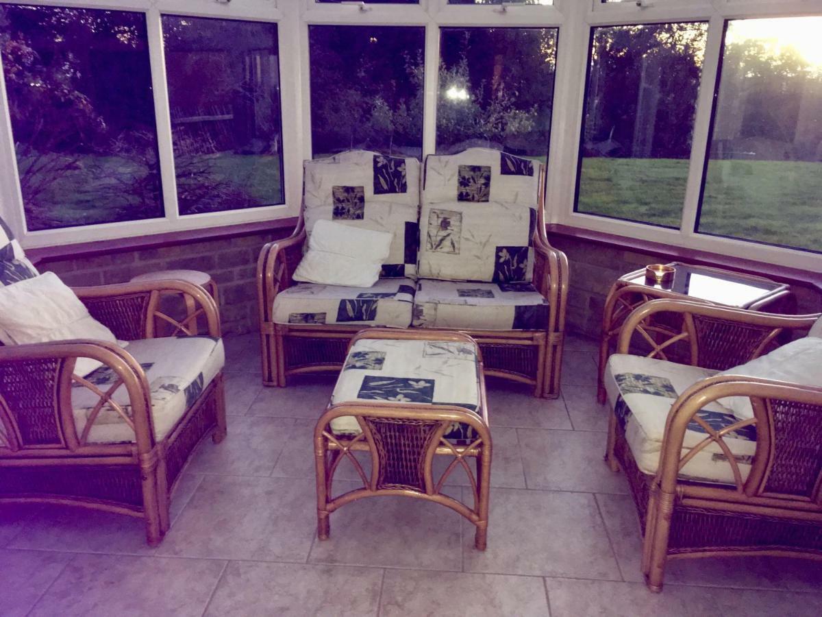 Tanglewood Appartement West Ashton Buitenkant foto